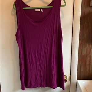 LOGO by Lori Goldstein Fuchsia Scoop Neck Tank